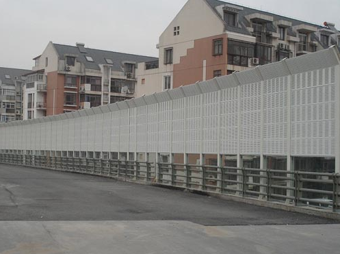 <a href=http://m.huaxiamian.com/news_article?news_id=110>隔音屏障</a>