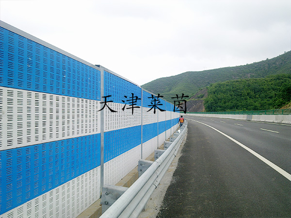 <a href=http://m.huaxiamian.com/news_article?news_id=114>高速聲屏障</a>