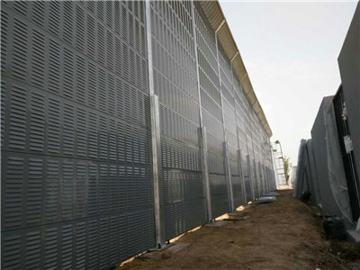 <a href=http://m.huaxiamian.com/news_article?news_id=119>聲屏障</a>